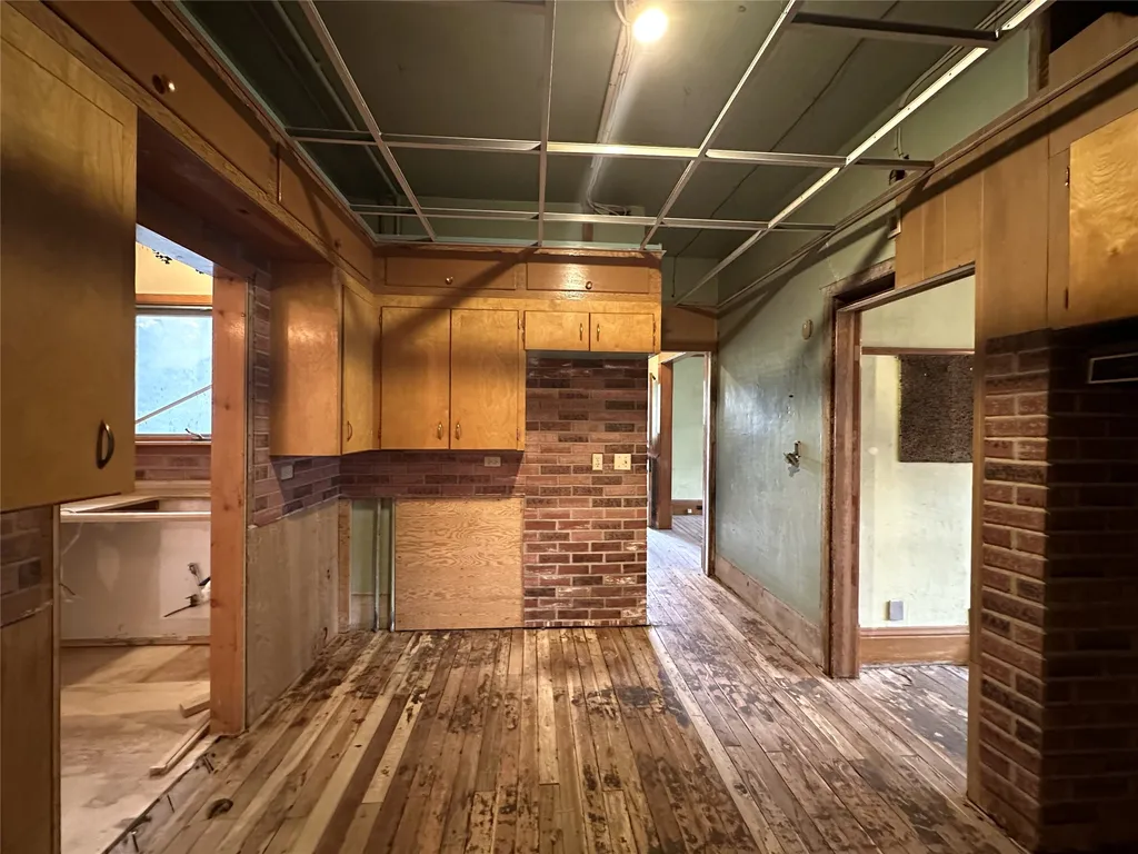 509 1st Avenue E Eureka MT 59917