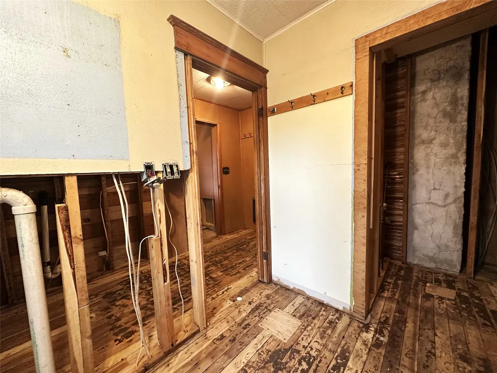 509 1st Avenue E Eureka MT 59917