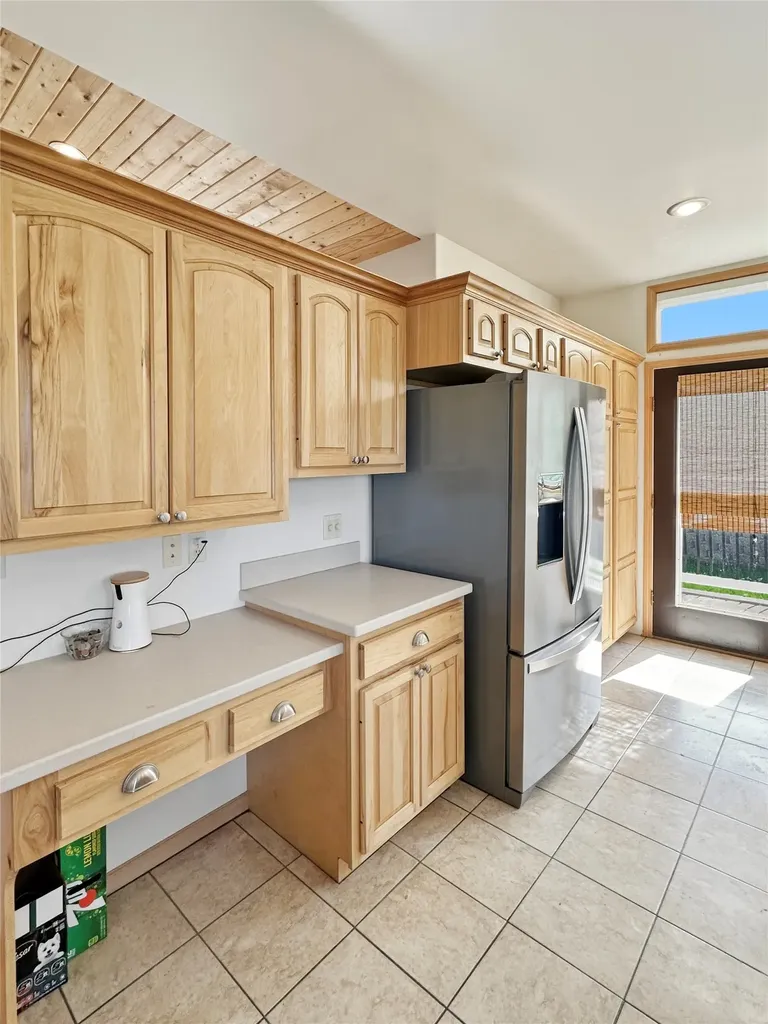 930 Spirit Drive Shelby MT 59474