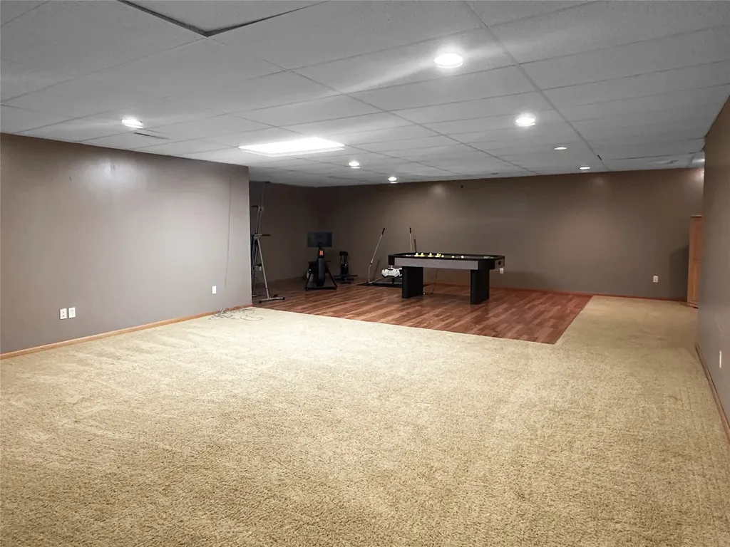 930 Spirit Drive Shelby MT 59474