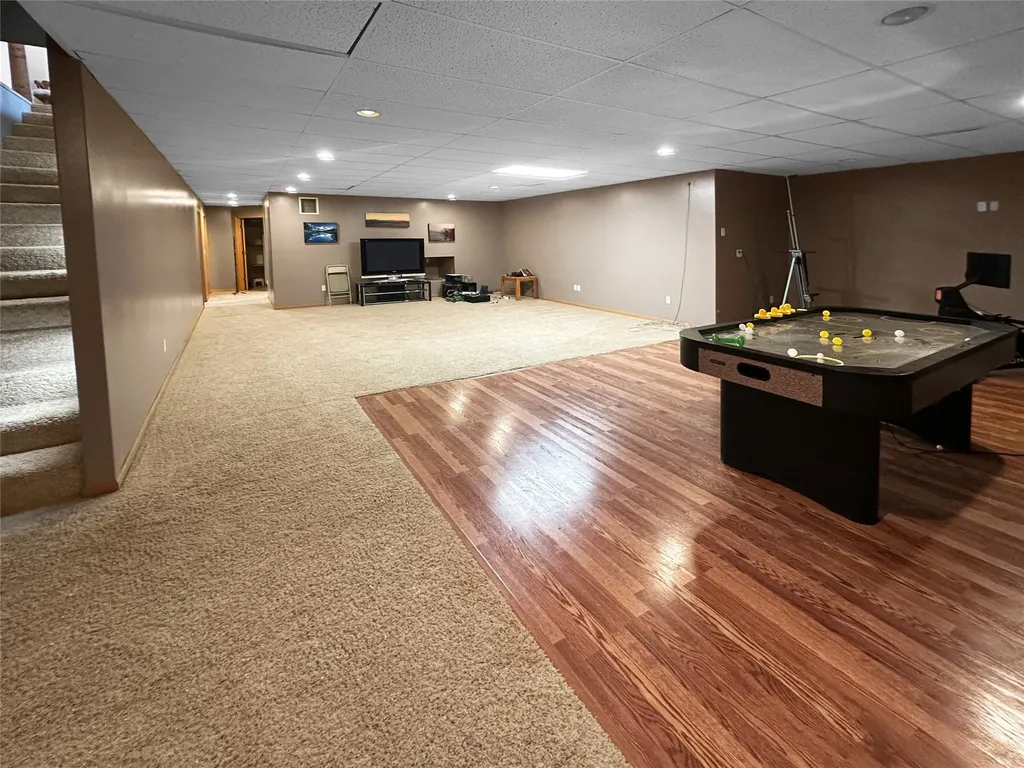 930 Spirit Drive Shelby MT 59474