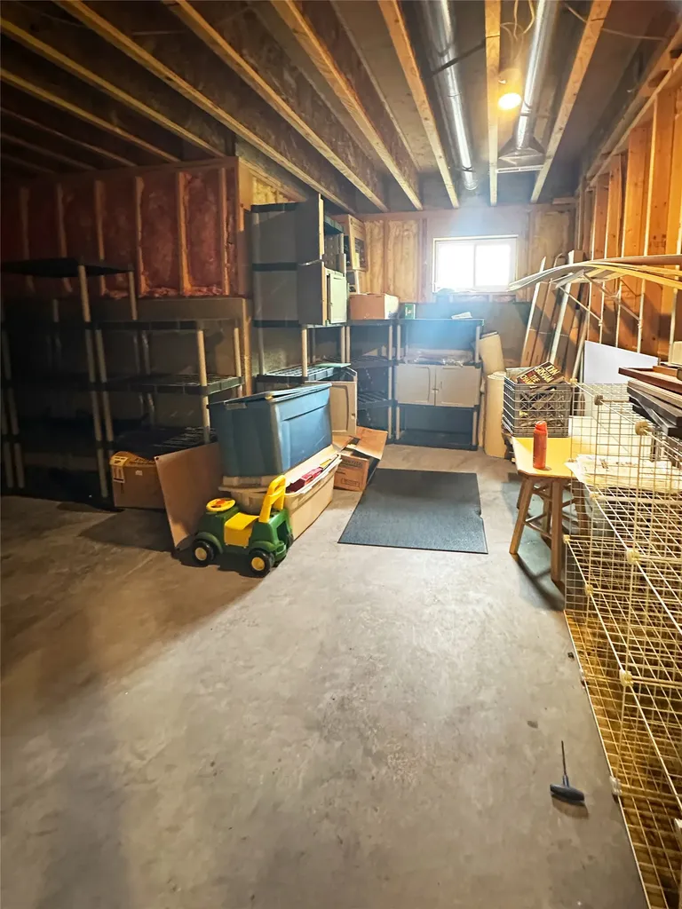 930 Spirit Drive Shelby MT 59474