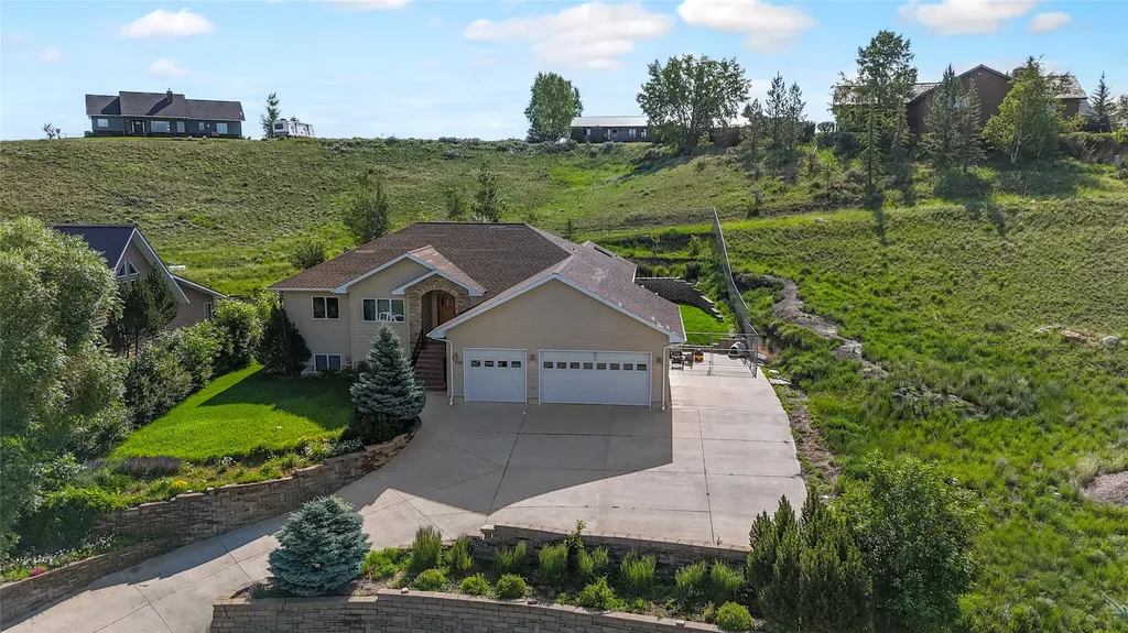 930 Spirit Drive Shelby MT 59474