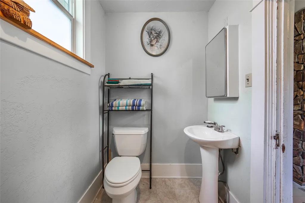 116 6th Avenue W Polson MT 59860
