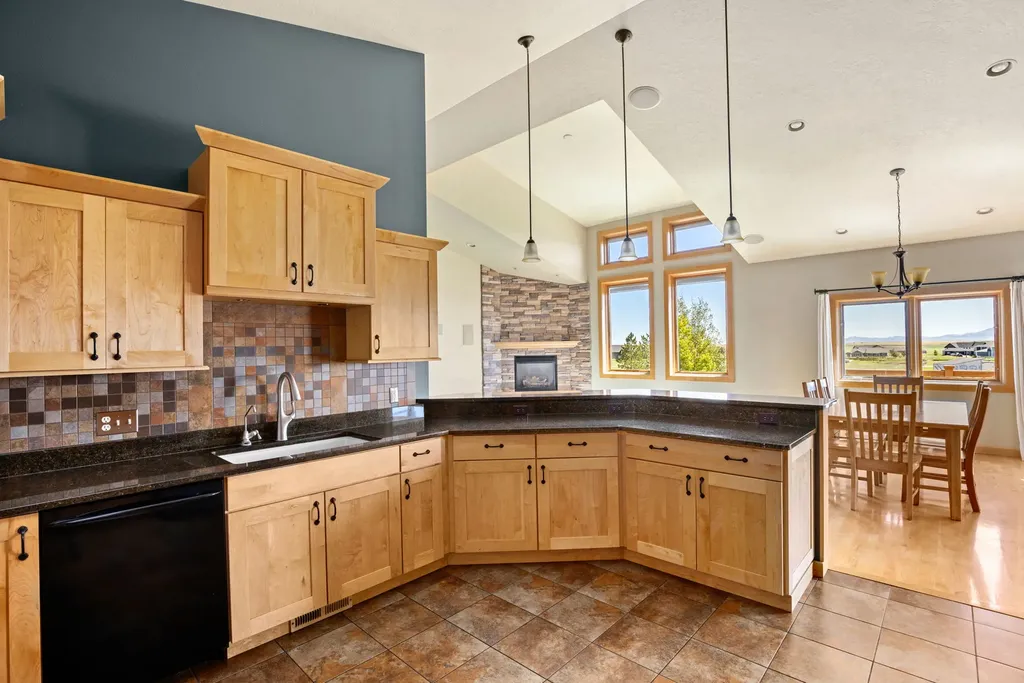 77 Limestone Lane Great Falls MT 59405
