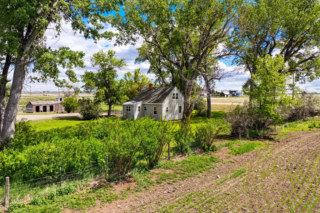 860 Mt Highway 431 Fairfield MT 59436