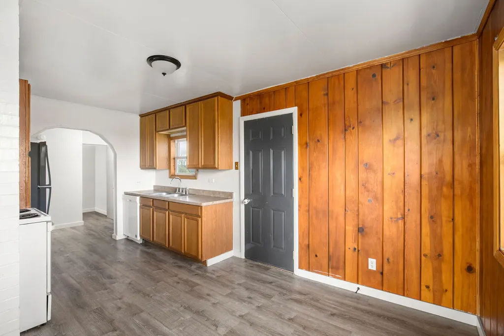 860 Mt Highway 431 Fairfield MT 59436