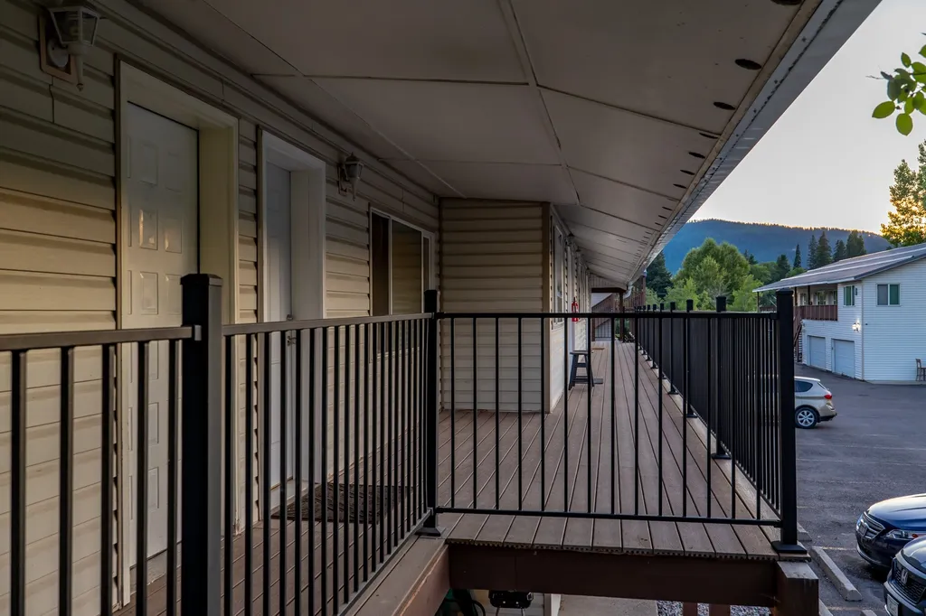 121 Iowa Avenue Whitefish MT 59937