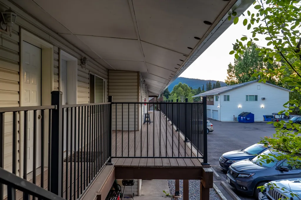 121 Iowa Avenue Whitefish MT 59937