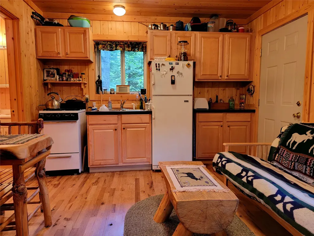 402 Whitepine Creek Road Trout Creek MT 59874