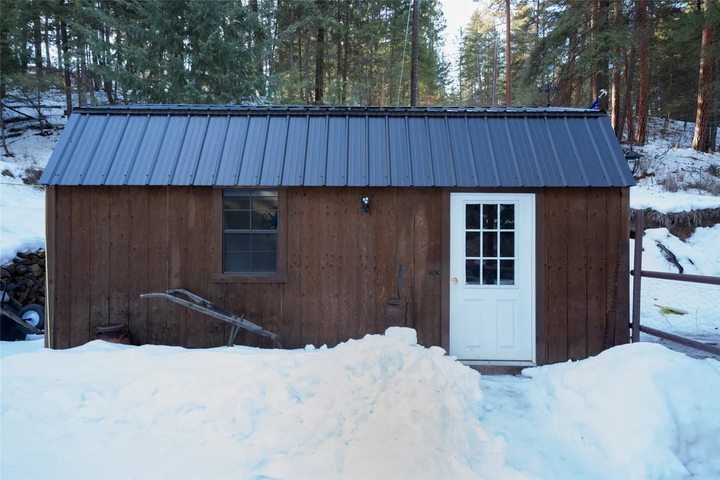 291 River Road W Plains MT 59859