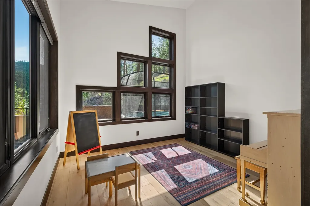8350 Red Hawk View Missoula MT 59804