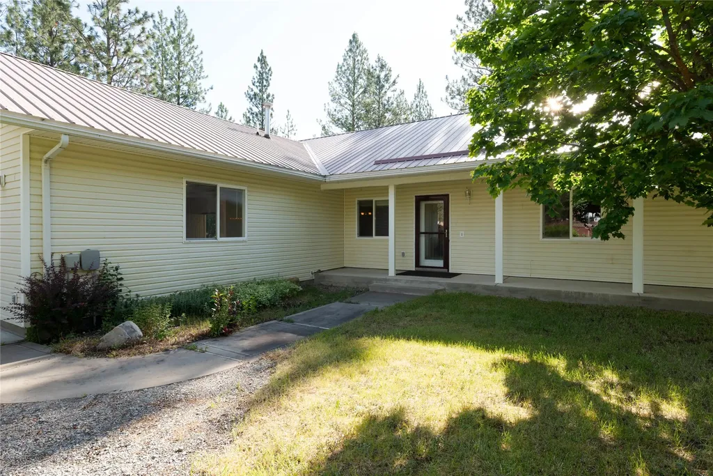 90 Mccrea Road Plains MT 59859