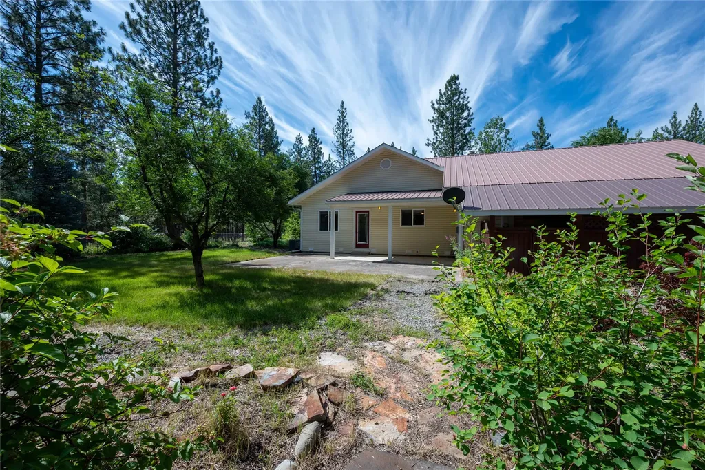 90 Mccrea Road Plains MT 59859