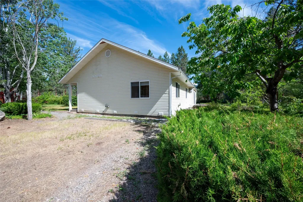 90 Mccrea Road Plains MT 59859