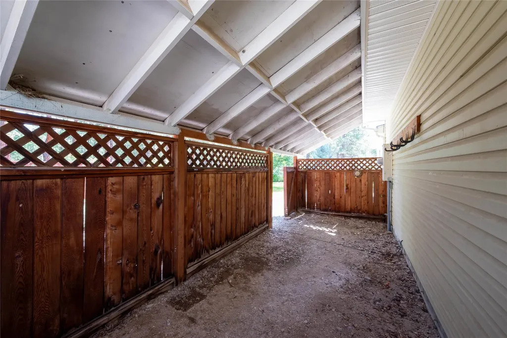 90 Mccrea Road Plains MT 59859