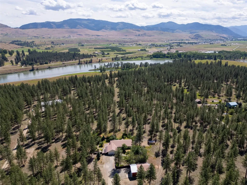90 Mccrea Road Plains MT 59859