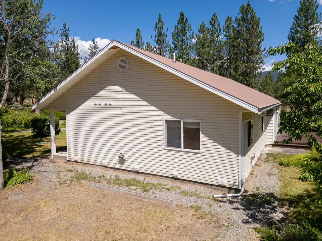 90 Mccrea Road Plains MT 59859
