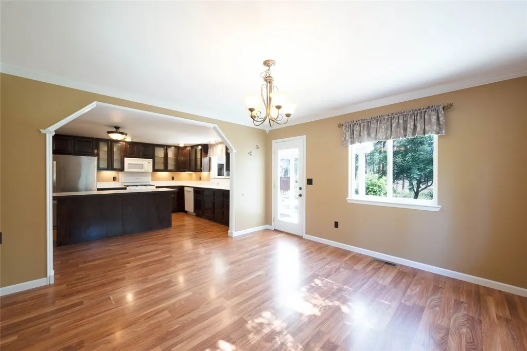 90 Mccrea Road Plains MT 59859