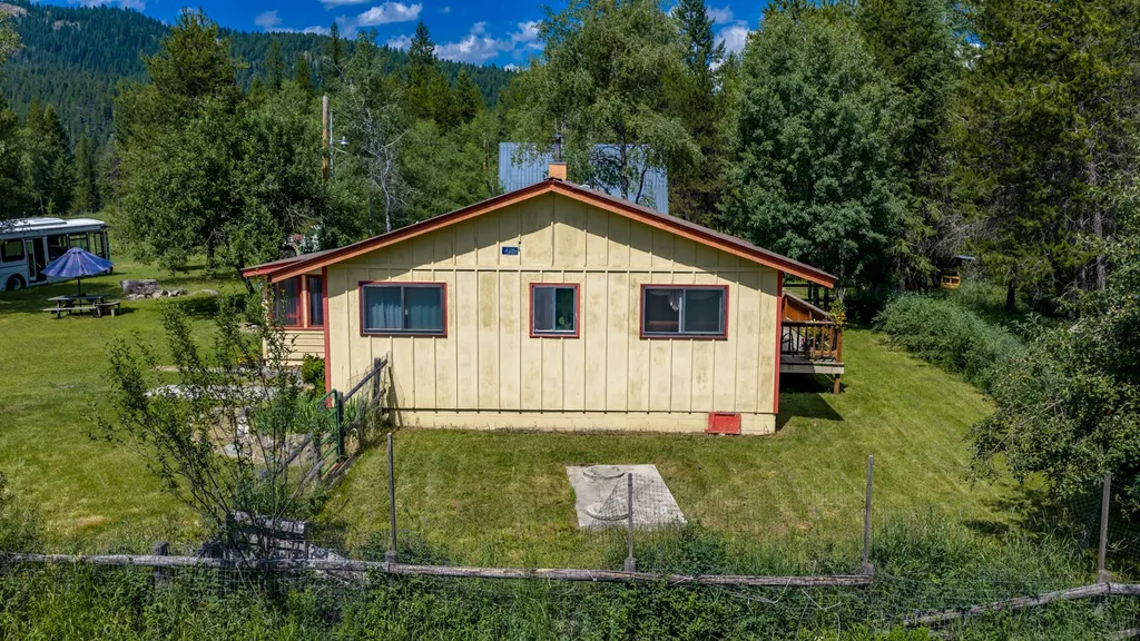 300 Spencer Hill Drive Whitefish MT 59937
