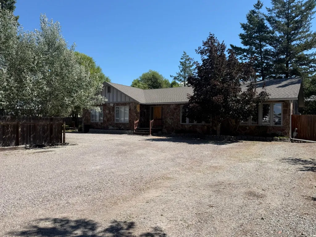 129 Sleepy Hollow Road Kalispell MT 59901
