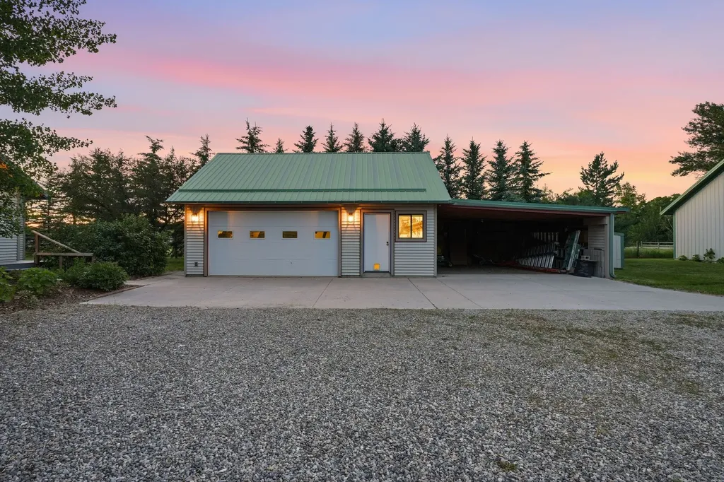 217 Lower Rainbow Road Bozeman MT 59718