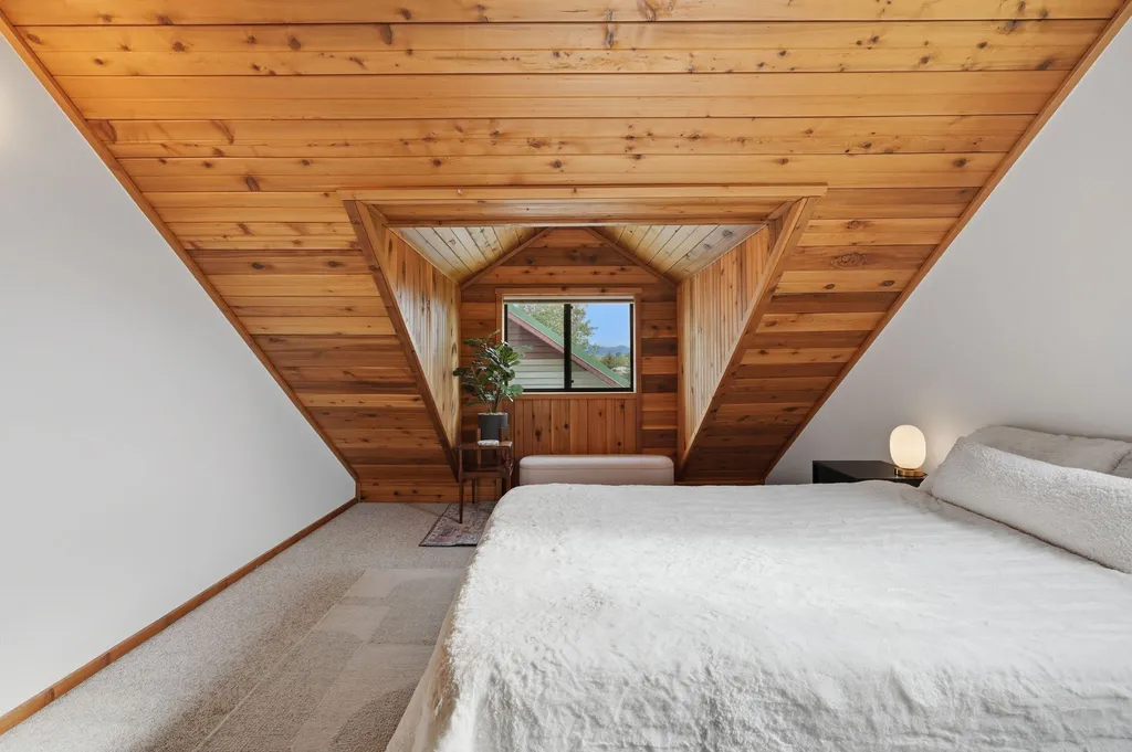 217 Lower Rainbow Road Bozeman MT 59718