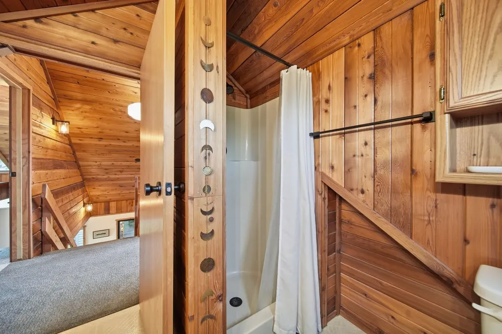 217 Lower Rainbow Road Bozeman MT 59718