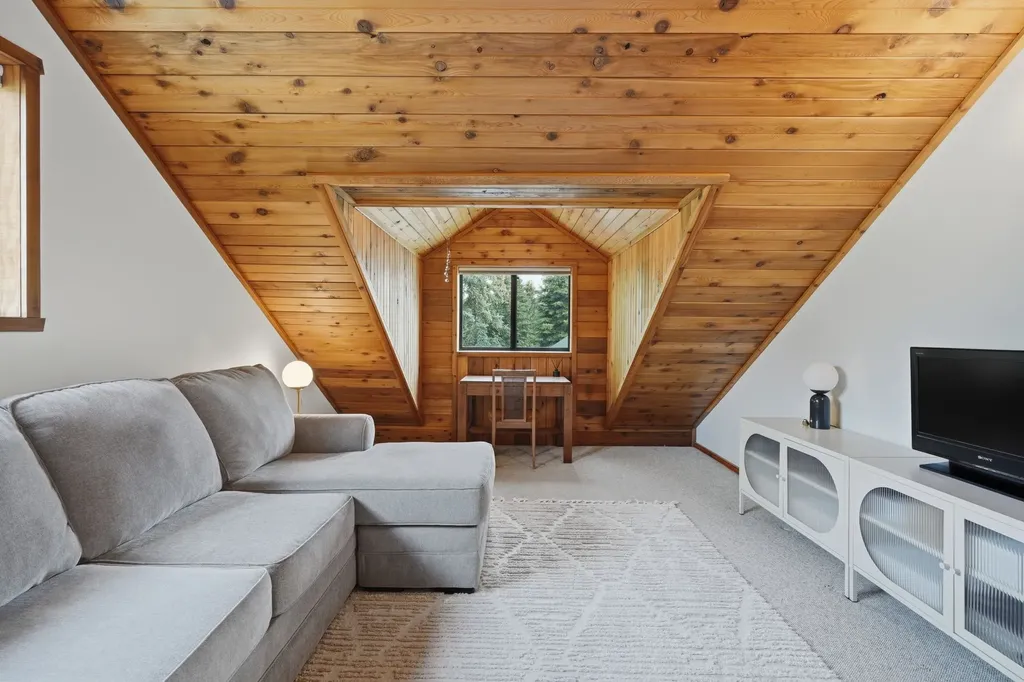 217 Lower Rainbow Road Bozeman MT 59718