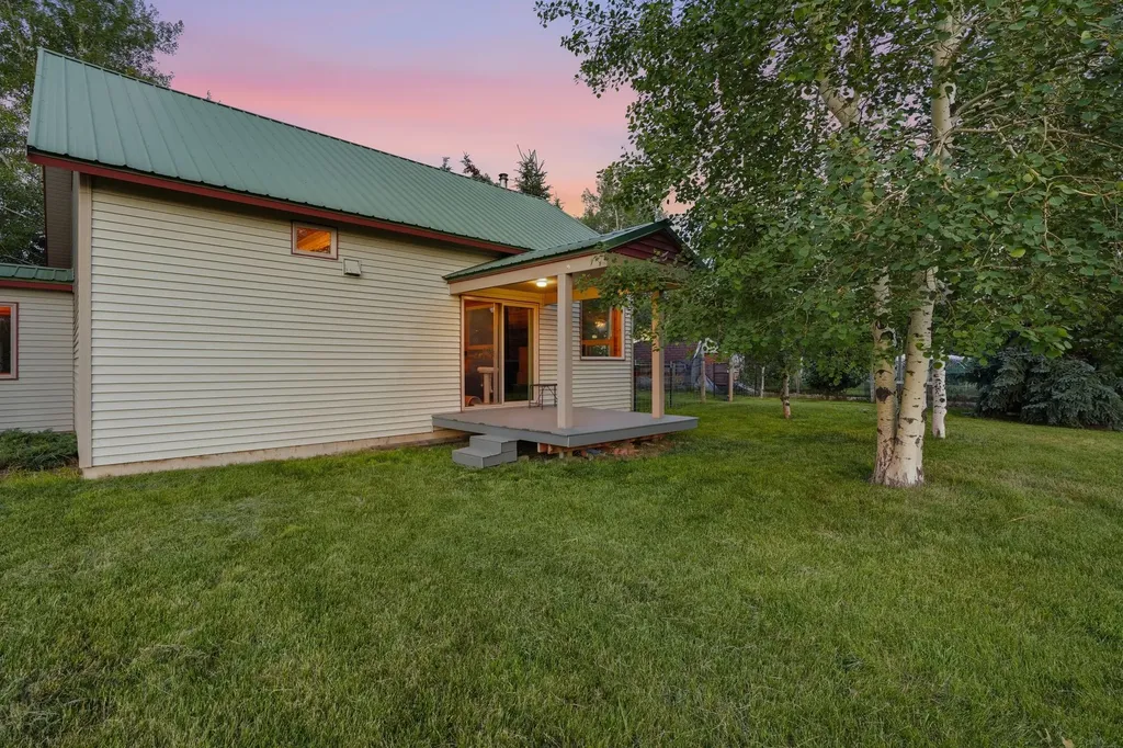 217 Lower Rainbow Road Bozeman MT 59718