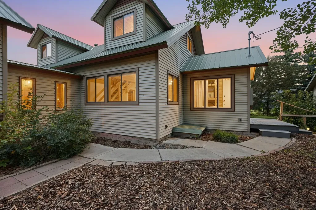 217 Lower Rainbow Road Bozeman MT 59718