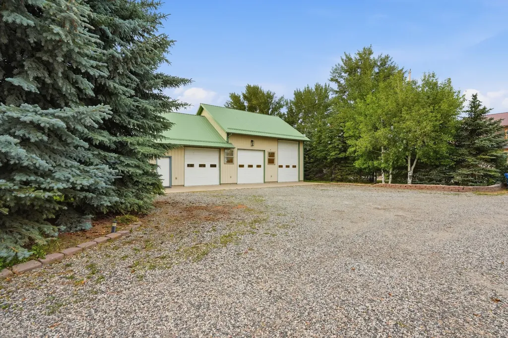 217 Lower Rainbow Road Bozeman MT 59718
