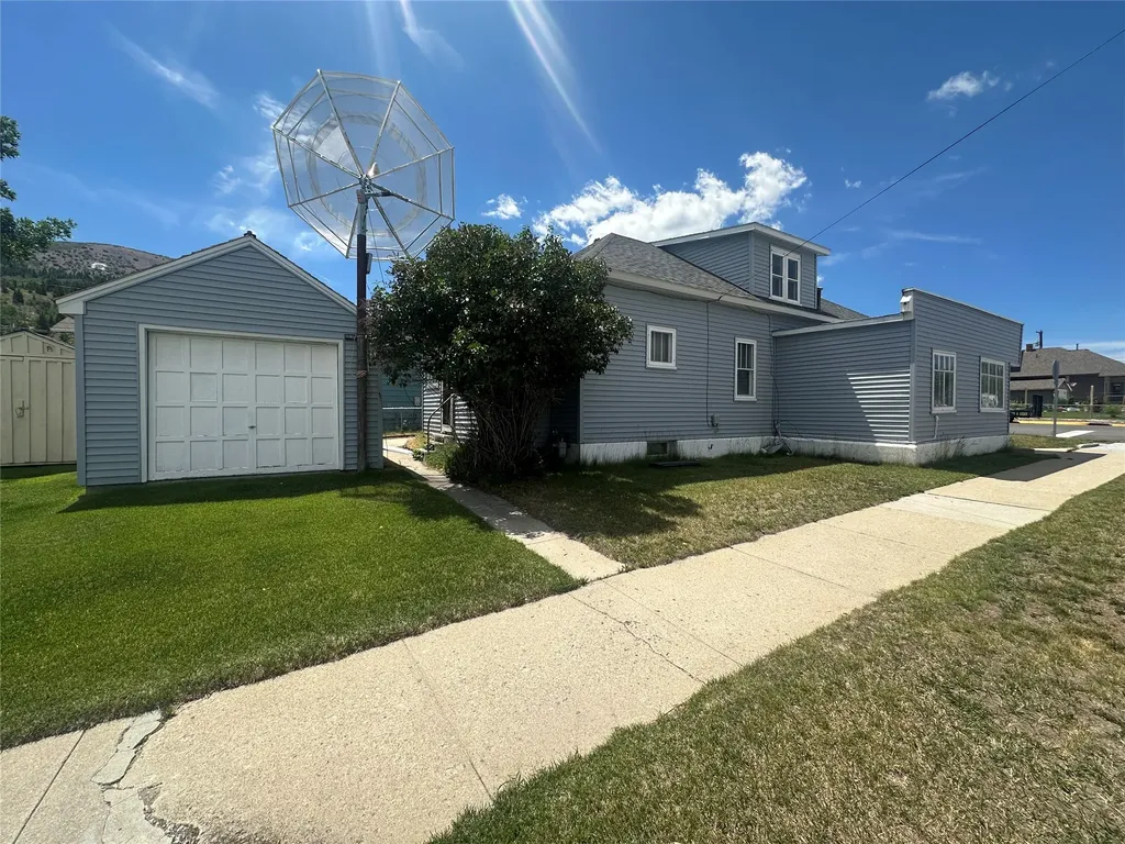 601 Cherry Street Anaconda MT 59711