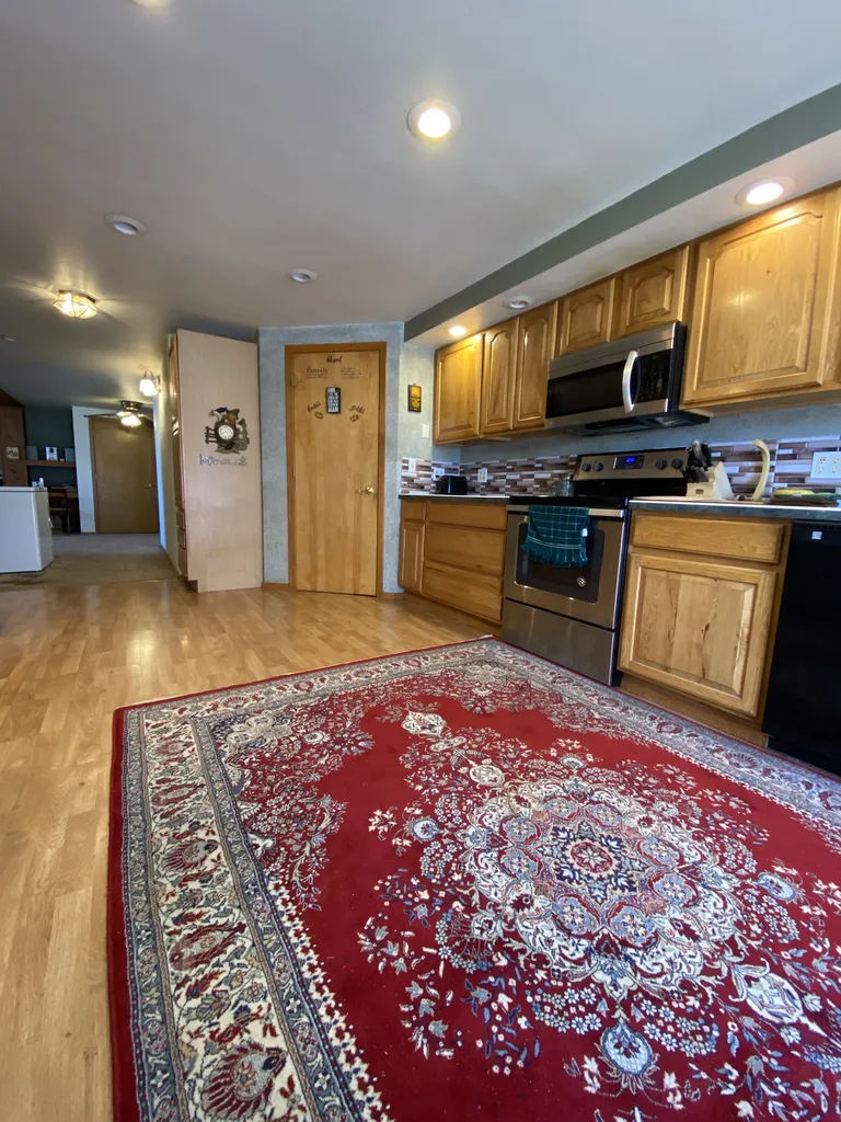 3200 Derek Road Helena MT 59602