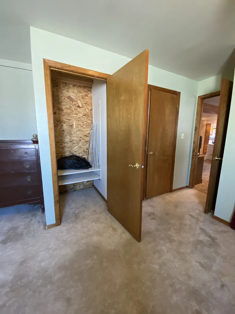 3200 Derek Road Helena MT 59602