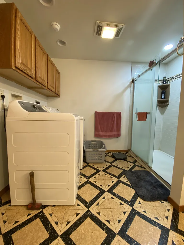 3200 Derek Road Helena MT 59602