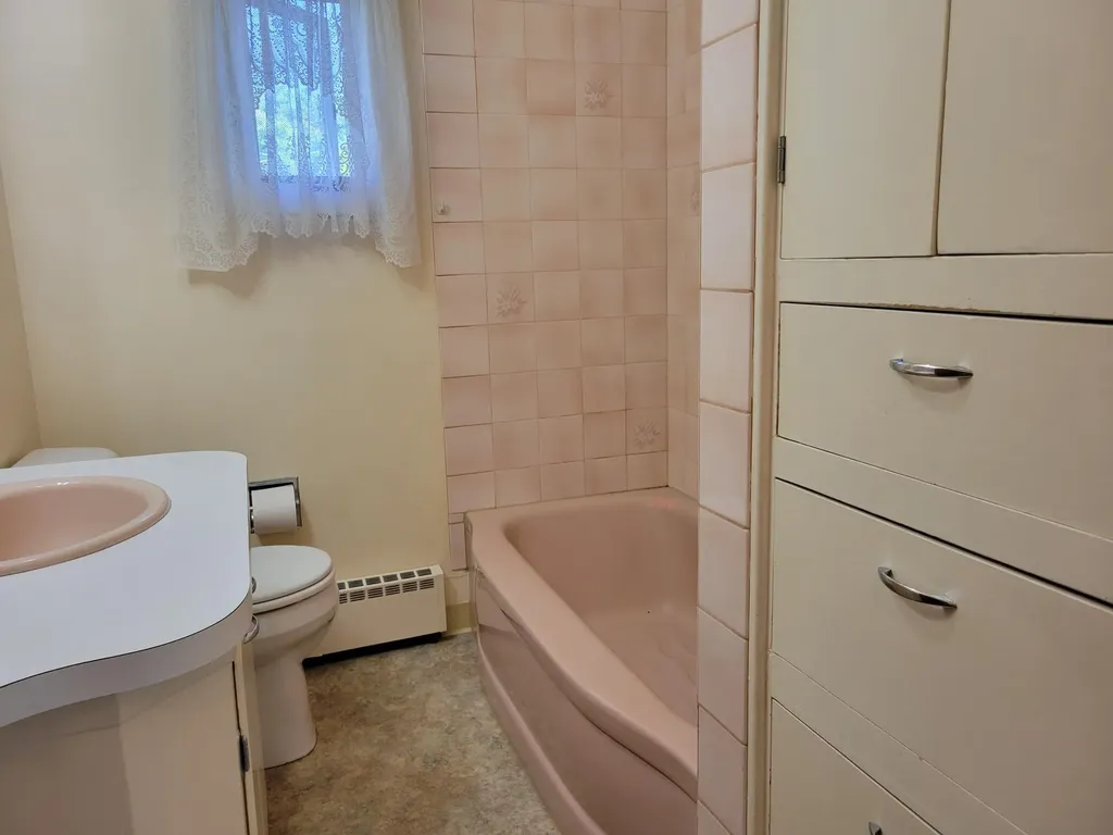 1304 Leslie Avenue Helena MT 59601