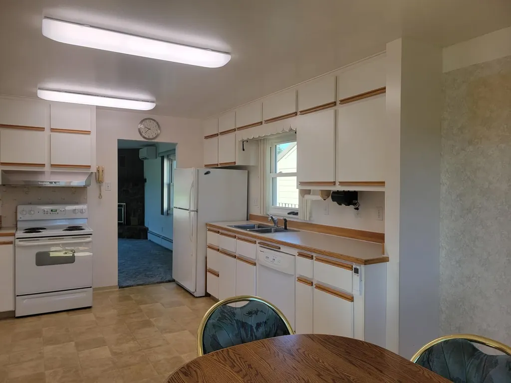 1304 Leslie Avenue Helena MT 59601