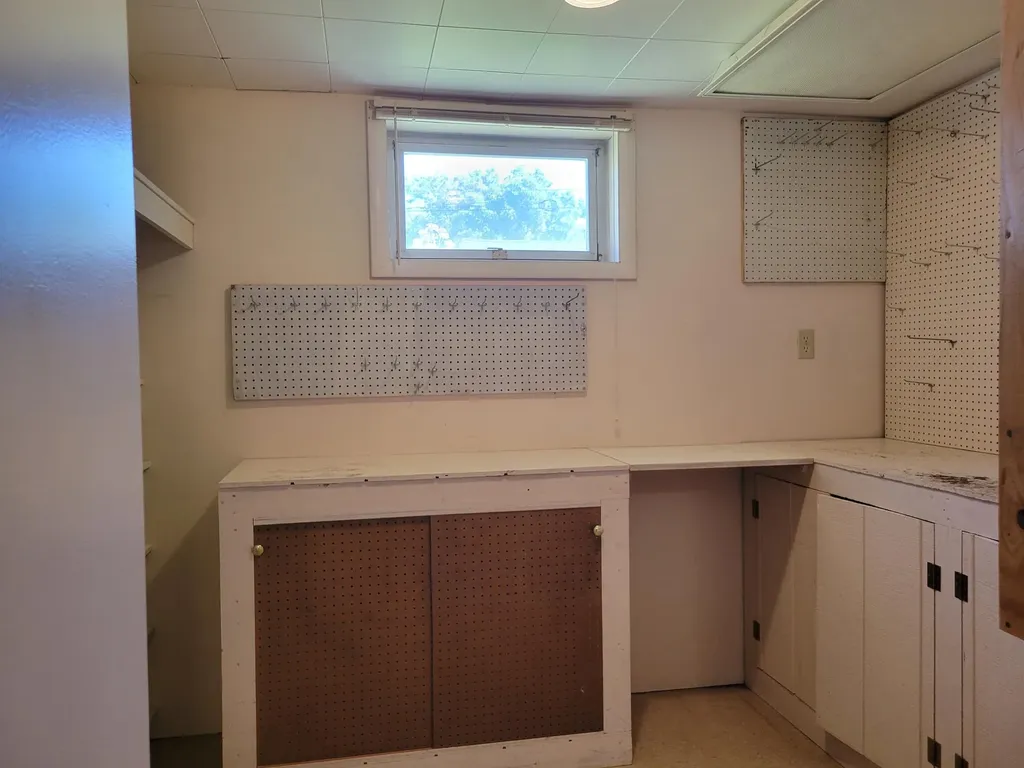 1304 Leslie Avenue Helena MT 59601