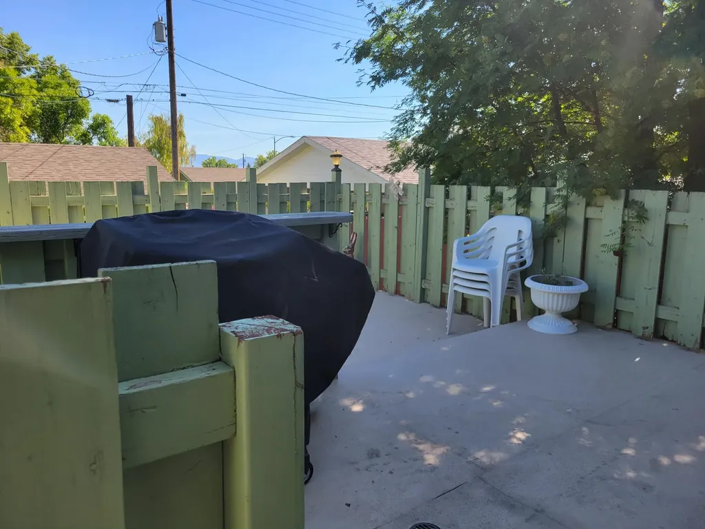 1304 Leslie Avenue Helena MT 59601