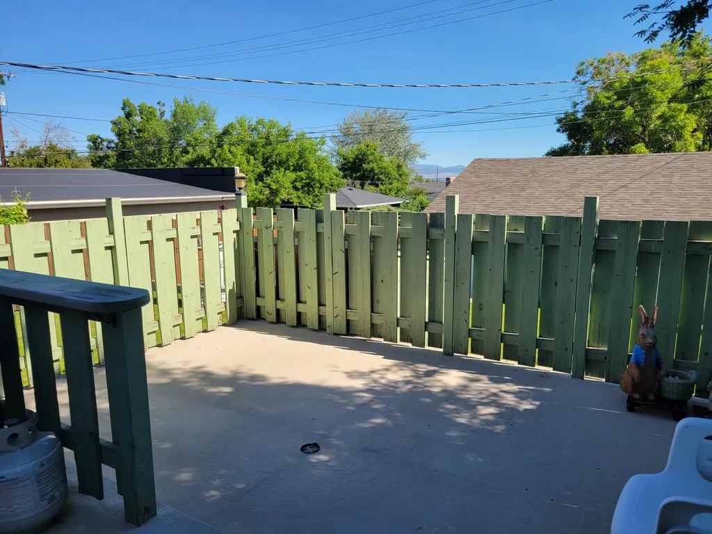 1304 Leslie Avenue Helena MT 59601
