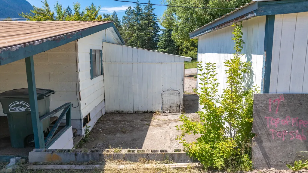 100 Central Avenue Martin City MT 59926