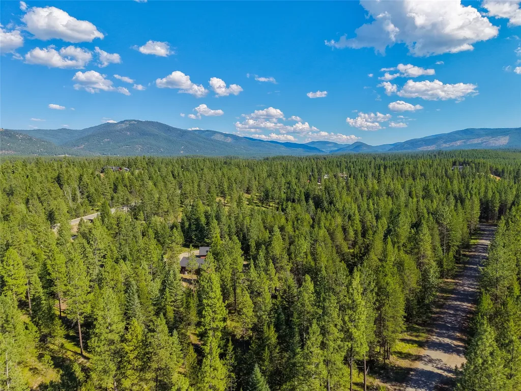 84 Dead End Way Libby MT 59923