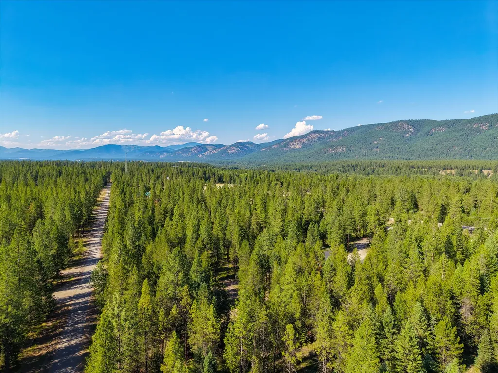 84 Dead End Way Libby MT 59923