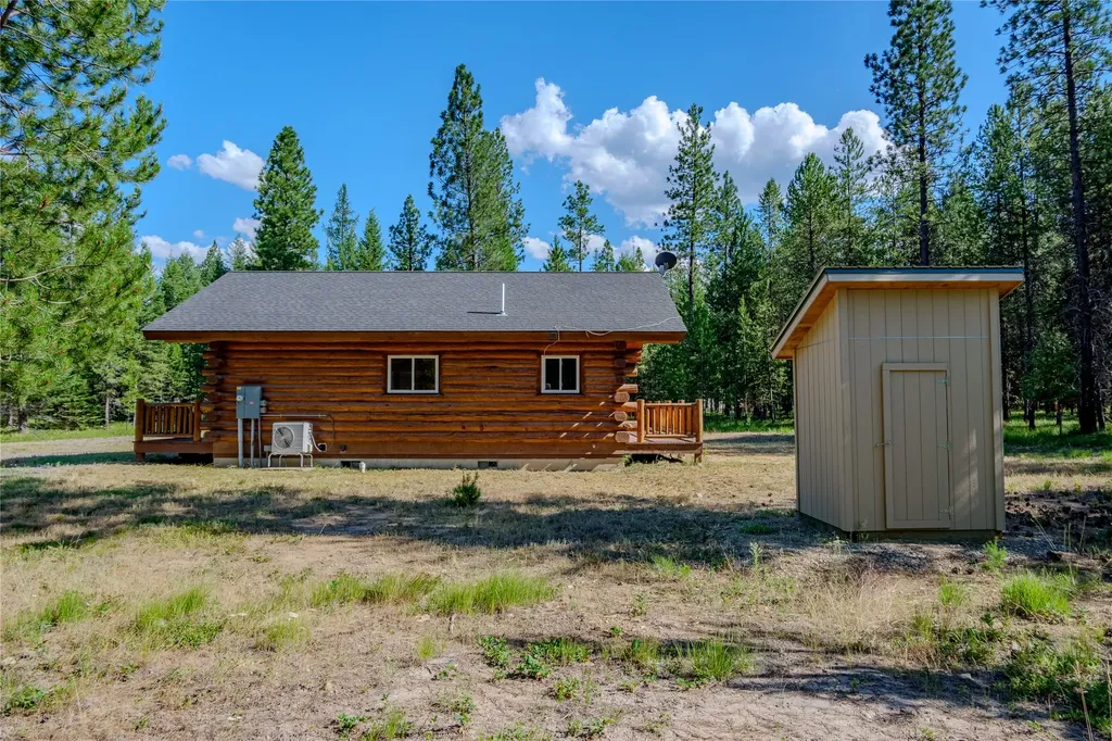 84 Dead End Way Libby MT 59923