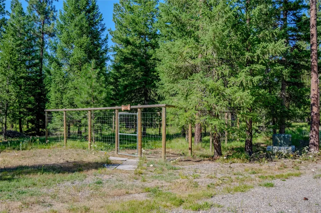 84 Dead End Way Libby MT 59923
