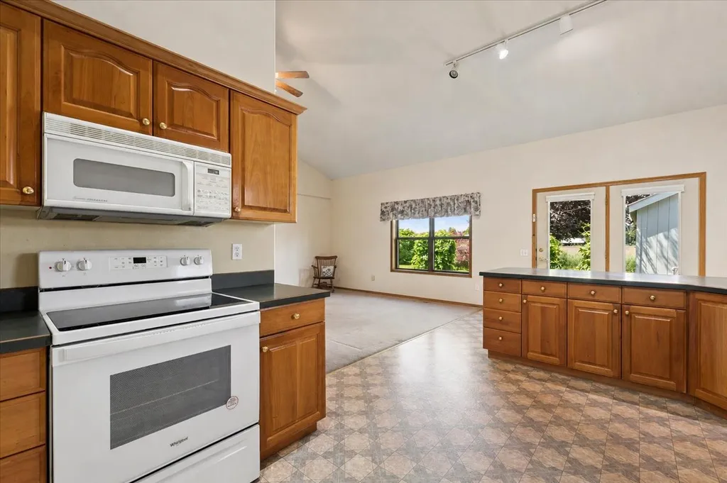 114 Greenbriar Drive Kalispell MT 59901