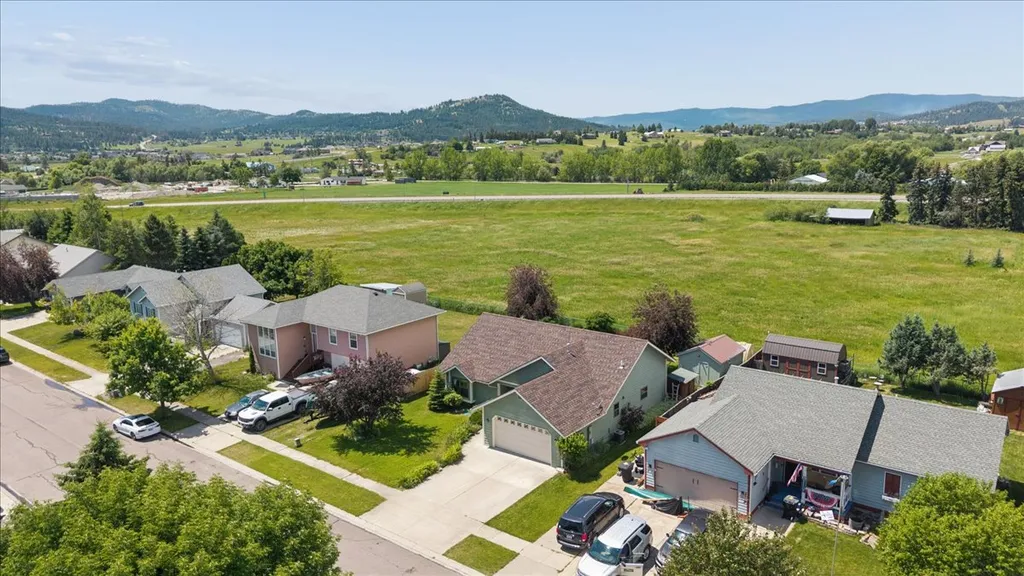 114 Greenbriar Drive Kalispell MT 59901