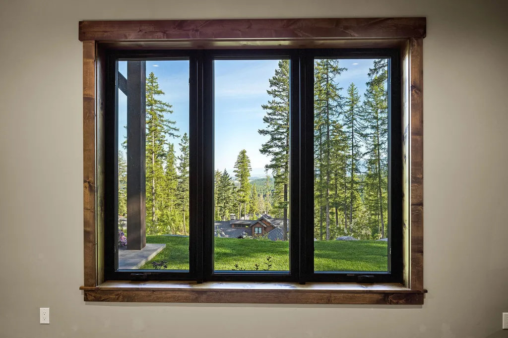 205 Pinto Trail Bigfork MT 59911
