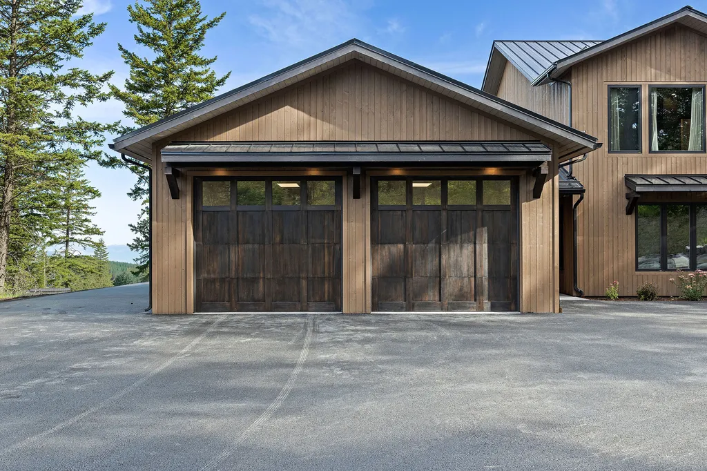 205 Pinto Trail Bigfork MT 59911